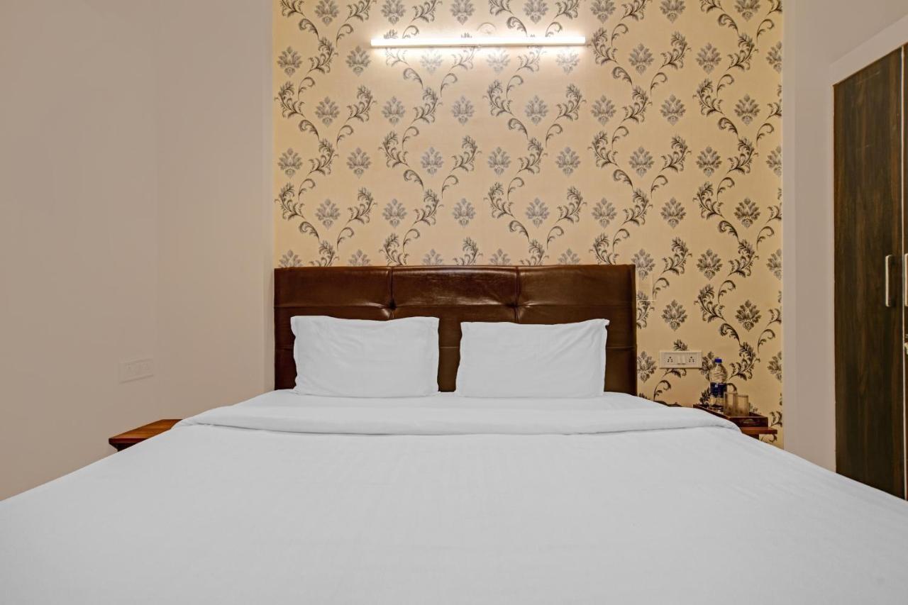 إندور Collection O 84499 Hotel Nakshatra Inn المظهر الخارجي الصورة